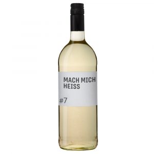 <strong>#7 MACH MICH HEISS</strong><br><span style="font-size:0.8rem">Glühwein Weiss</span>