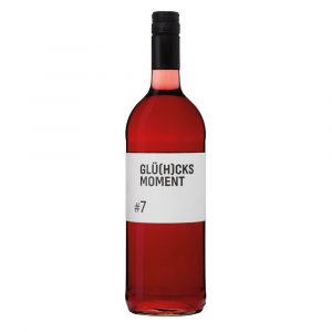 <strong>#7 GLÜ(H)CKS MOMENT</strong><br><span style="font-size:0.8rem">Glühwein Rosé</span>